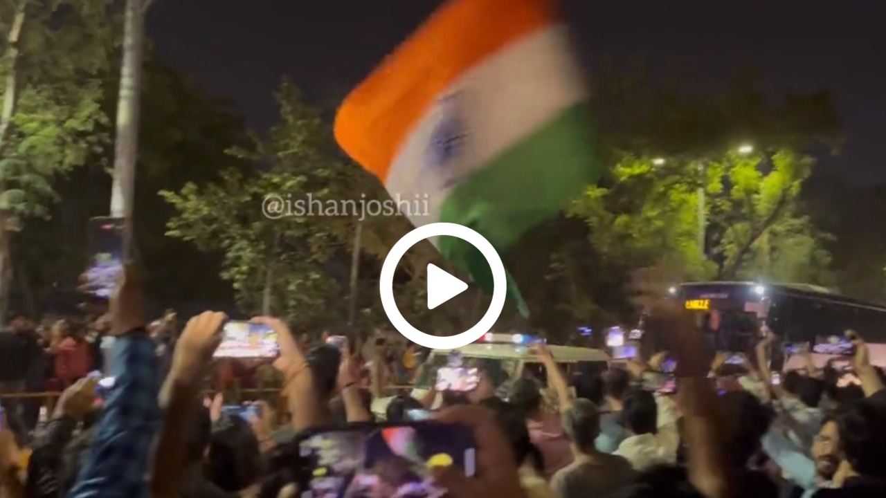 Team India Arrives For World Cup Final