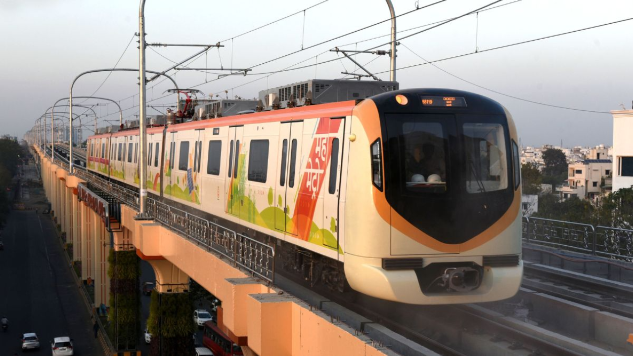 Navi Mumbai Metro Starts Today After 12-Year Wait, First Service at 3pm  from Pendhar-Belapur Terminal - News18