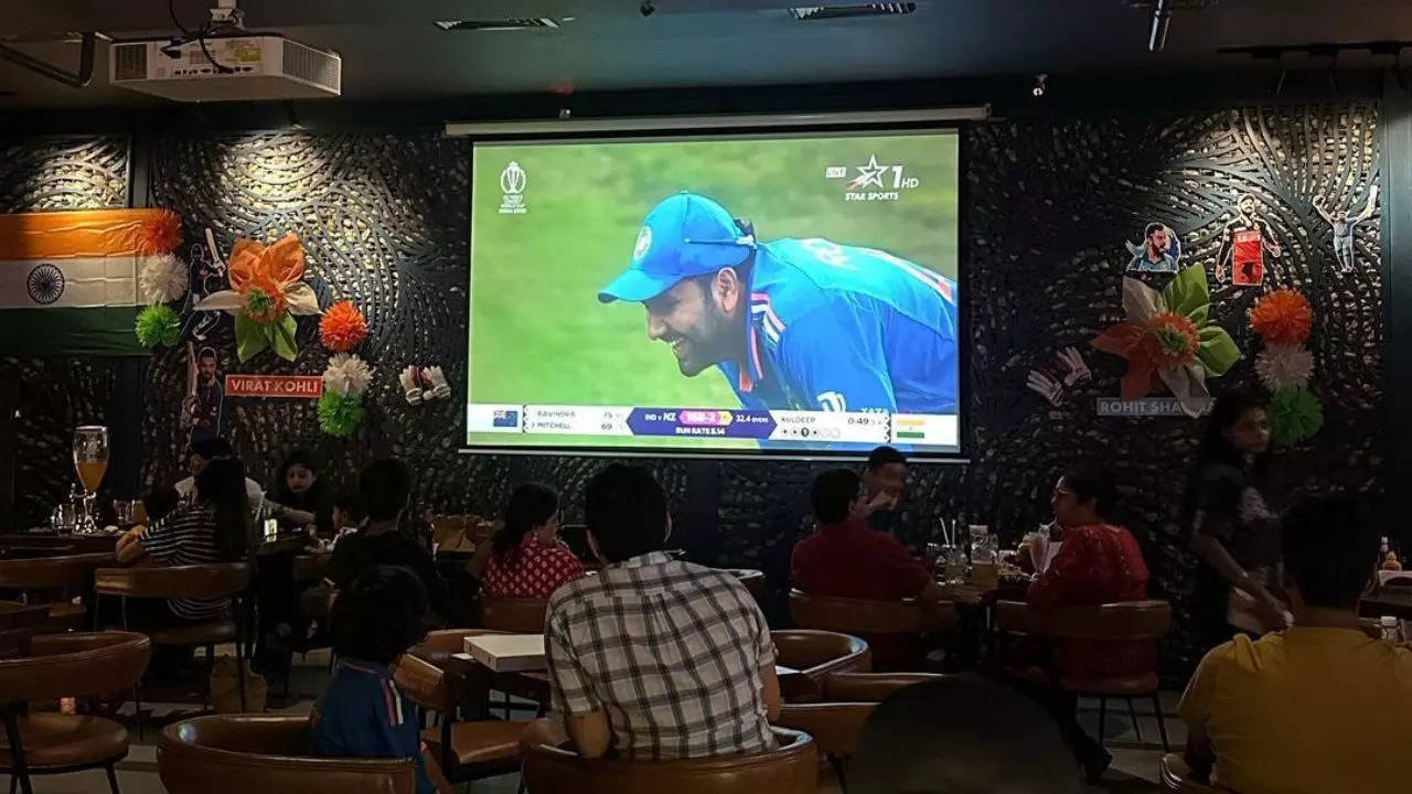 Watch the match at the restaurants across India