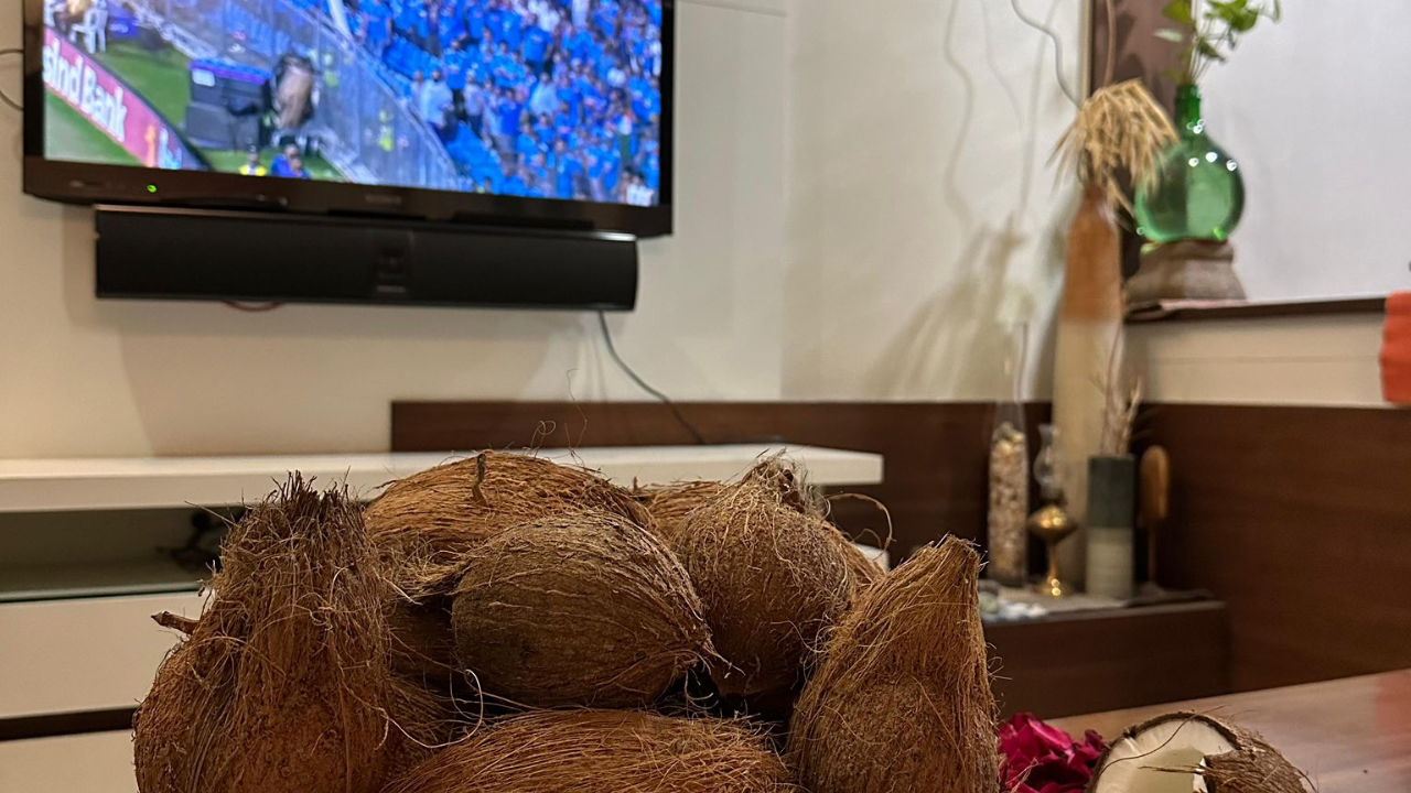 Man Orders 51 Coconuts from Swiggy