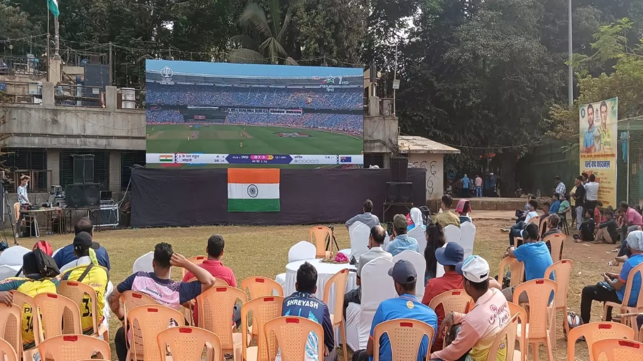 Mumbai's Shivaji Park Transforms Into Cricket Carnival for India vs Australia ICC World Cup Final Match