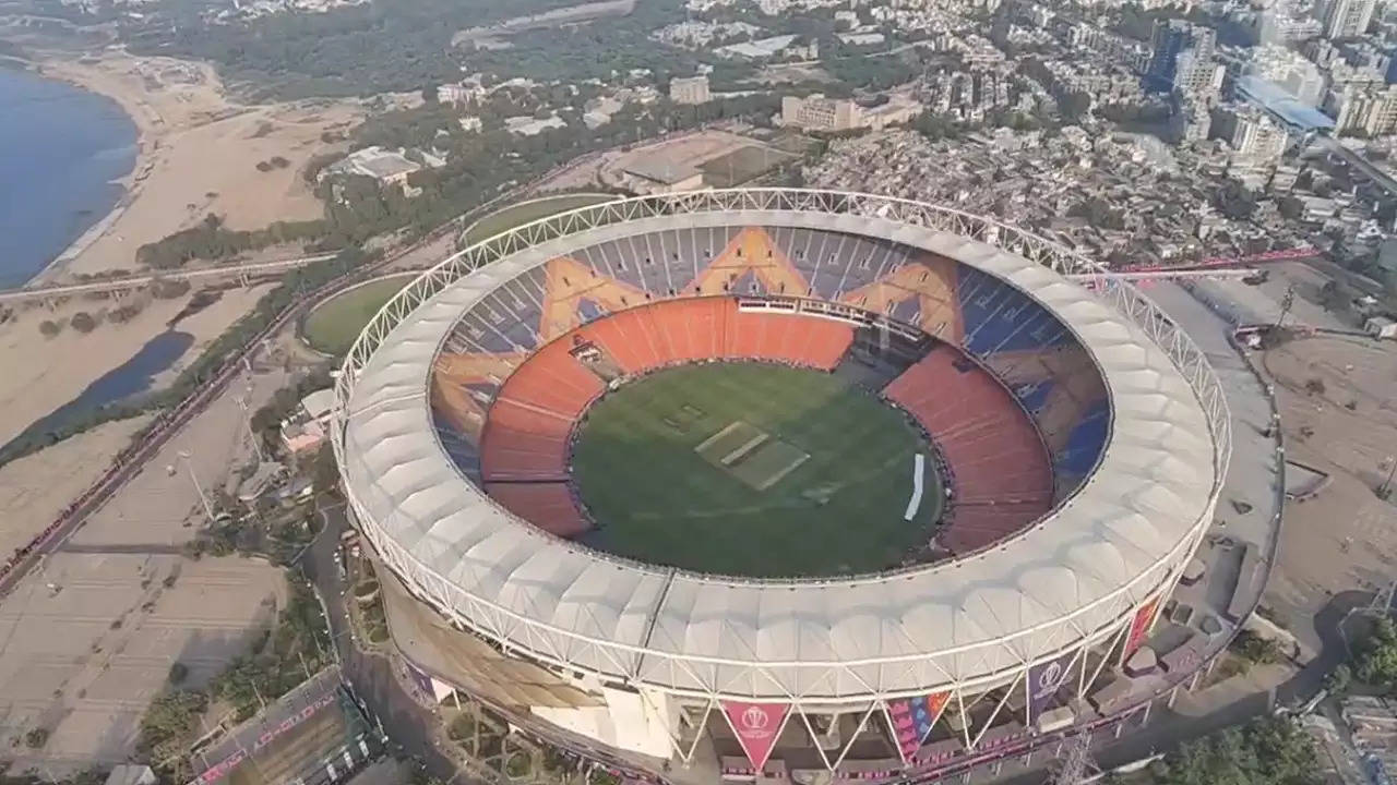 India Vs Aus Wc Final 2023 Pm Narendra Modi Reaches Motera Stadium In Ahmedabad India News 4979