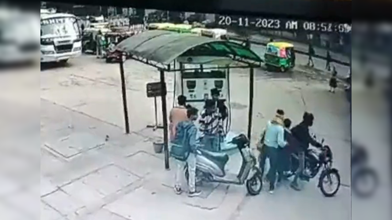 Gwalior Petrol Pump Kidnap 