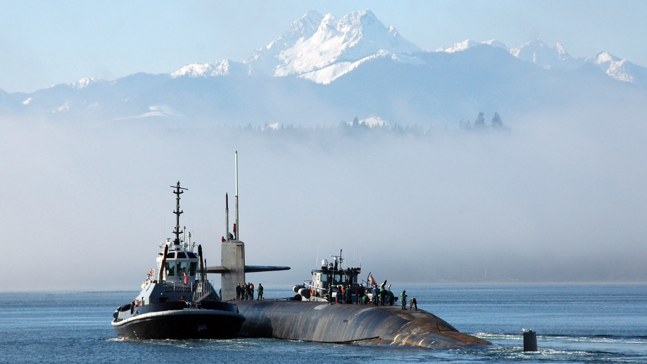 Royal Navy's Nuclear Submarine Sinks To Danger Zone