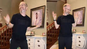 Viral Video American Man Dances To Soni De Nakhre In Viral Video Watch