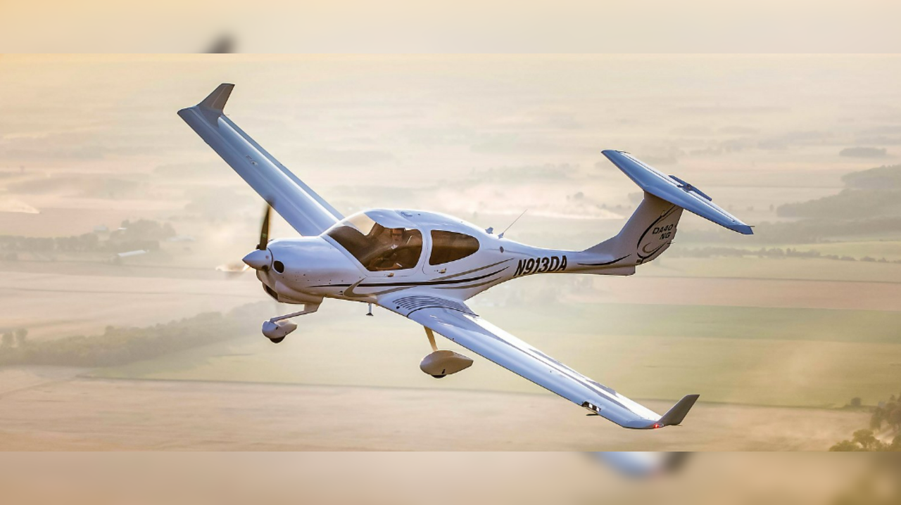 The Diamond DA40 Diamond Star is an Austrian four-seat, single-engine, light aircraft