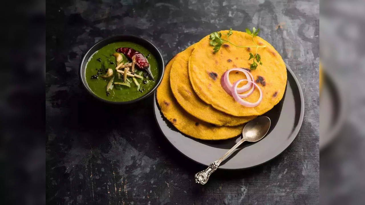 benefits of eating corn paratha in winter know the recipe.