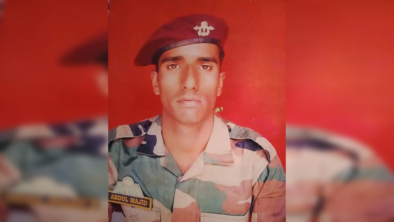 Abdul Majid Havildar Paratrooper Jammu Martyr