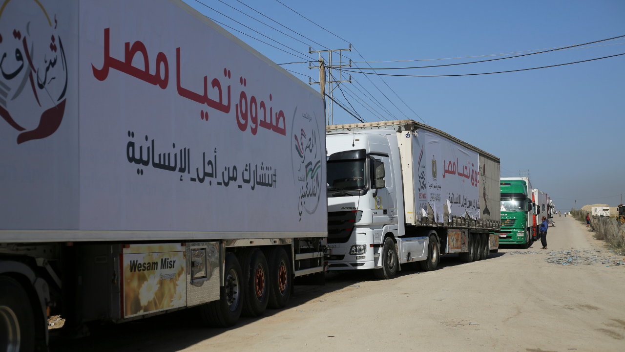 Record 200 Trucks Of Humanitarian Aid Enters Gaza