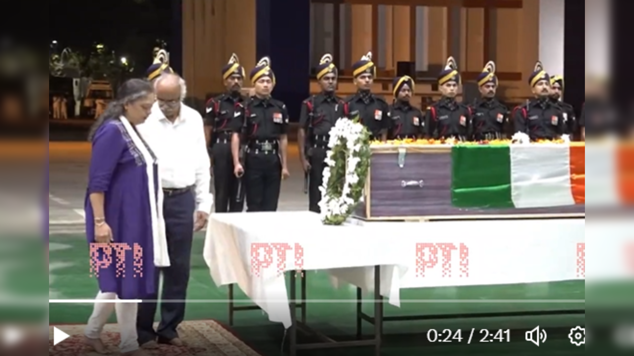 Parents of Captain MV Pranjal Pay Last Respects to Martyred Son