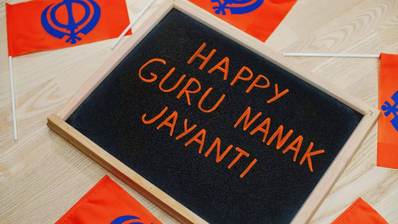 Guru nanak Jayanti 2023 WhatsApp-statusvideo downloaden, Gurpurab-statusvideo, deel Gurpurab WhatsApp-status met vrienden en familie