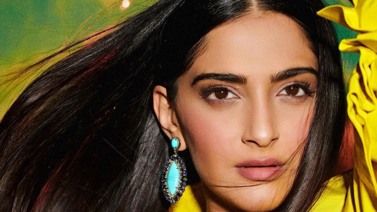 You Wouldn't Want To Miss THIS Video Of Sonam Kapoor!