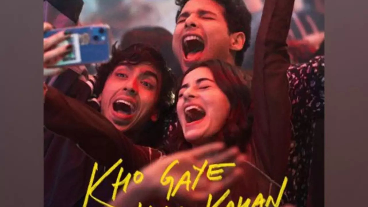 Ananya Panday, Siddhant Chaturvedi, Adarsh's Kho Gaye Hum Kahan Locks THIS Date For OTT Release