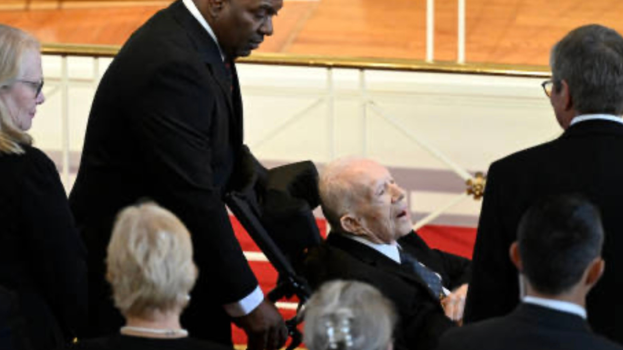Jimmy Carter Arrives For Wife Rosalynn's Memorial Service At Atla
