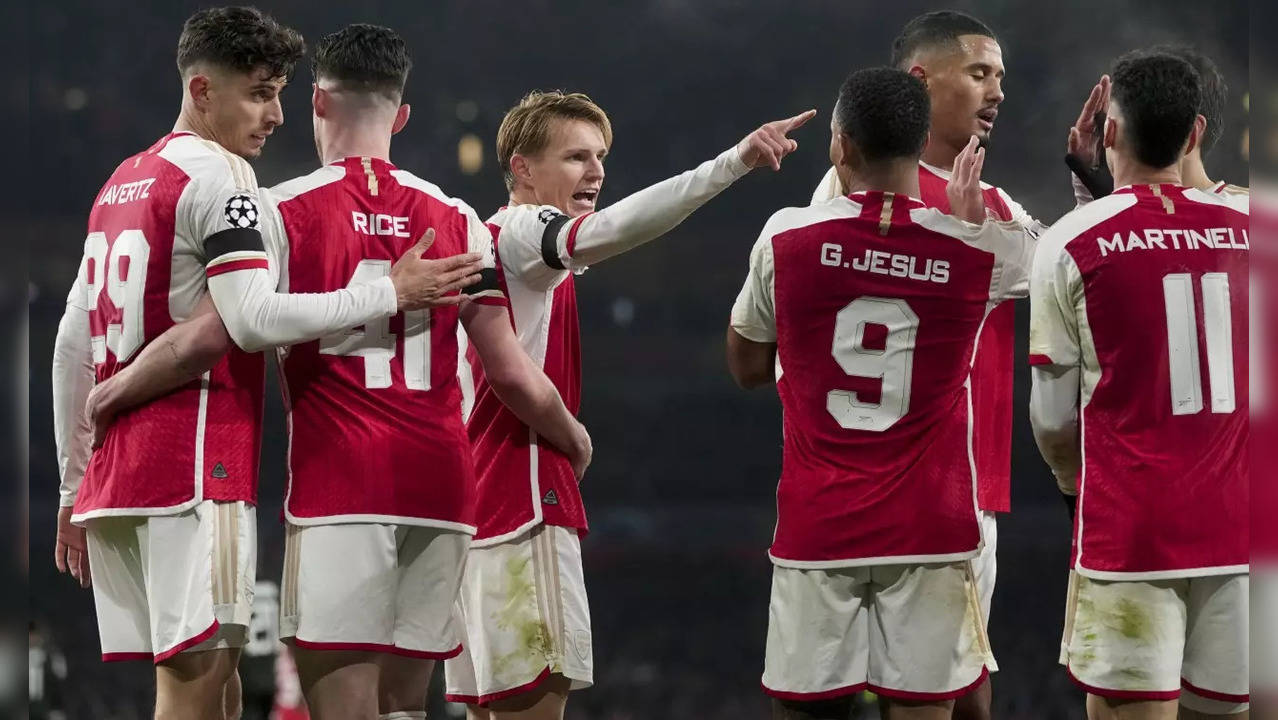 Arsenal Hit Lens For Six To Reach Champions League Last 16 | Football News,  Times Now