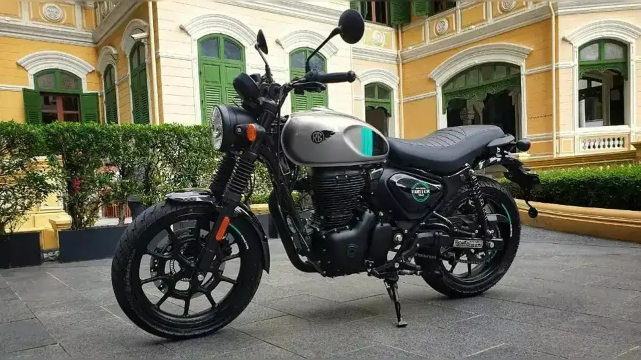 Higher Demand For Hunter 350, Classic 350 Bikes Help Royal Enfield Grow 13% Last Month