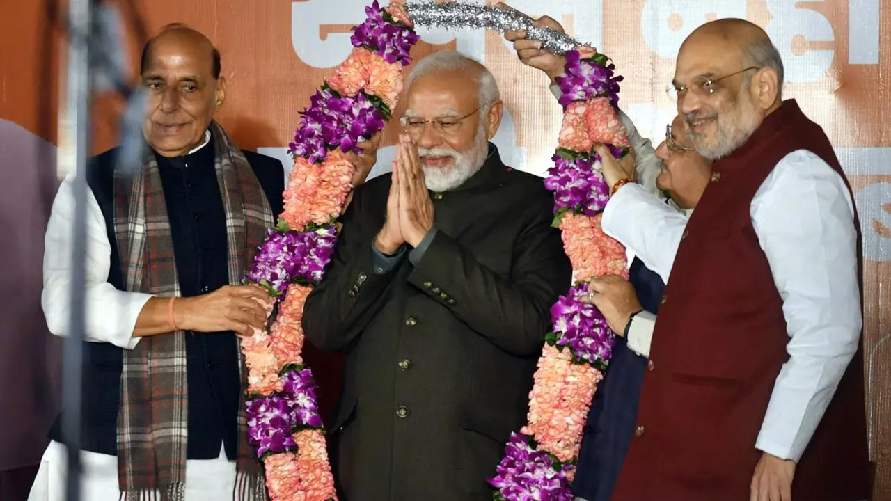 PM Modi at BJP HQ after party won in three states