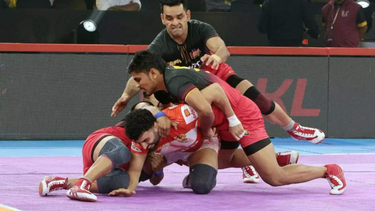 Gujarat Giants vs Bengaluru Bulls