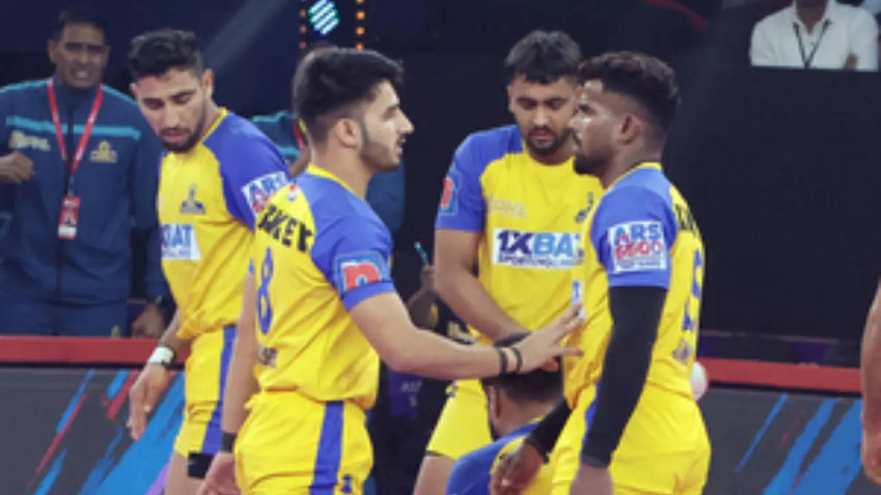 PKL 10: Ajinkya Pawar's 21 Points Help Tamil Thalaivas Beat Dabang ...