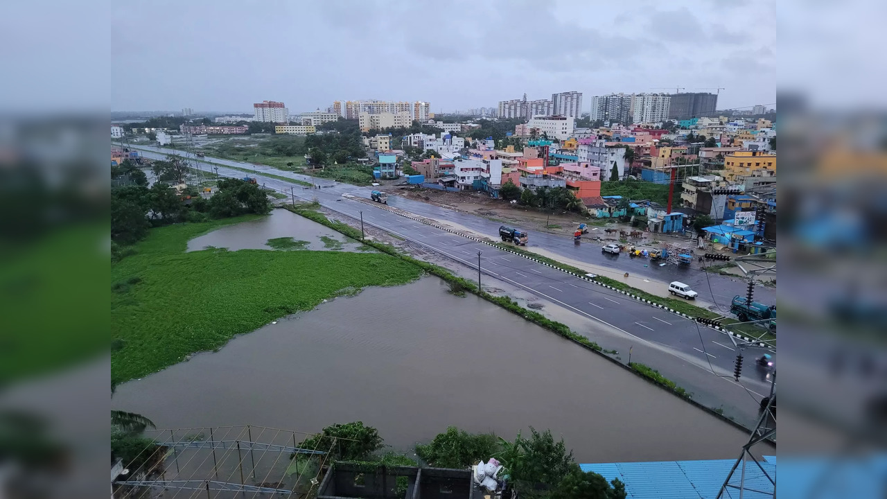 Chennai Floods Cyclone Michaung Highlights After 4 days of search operations One body Recovered from trench Velachery Light Rains Expected On Dec 10-11