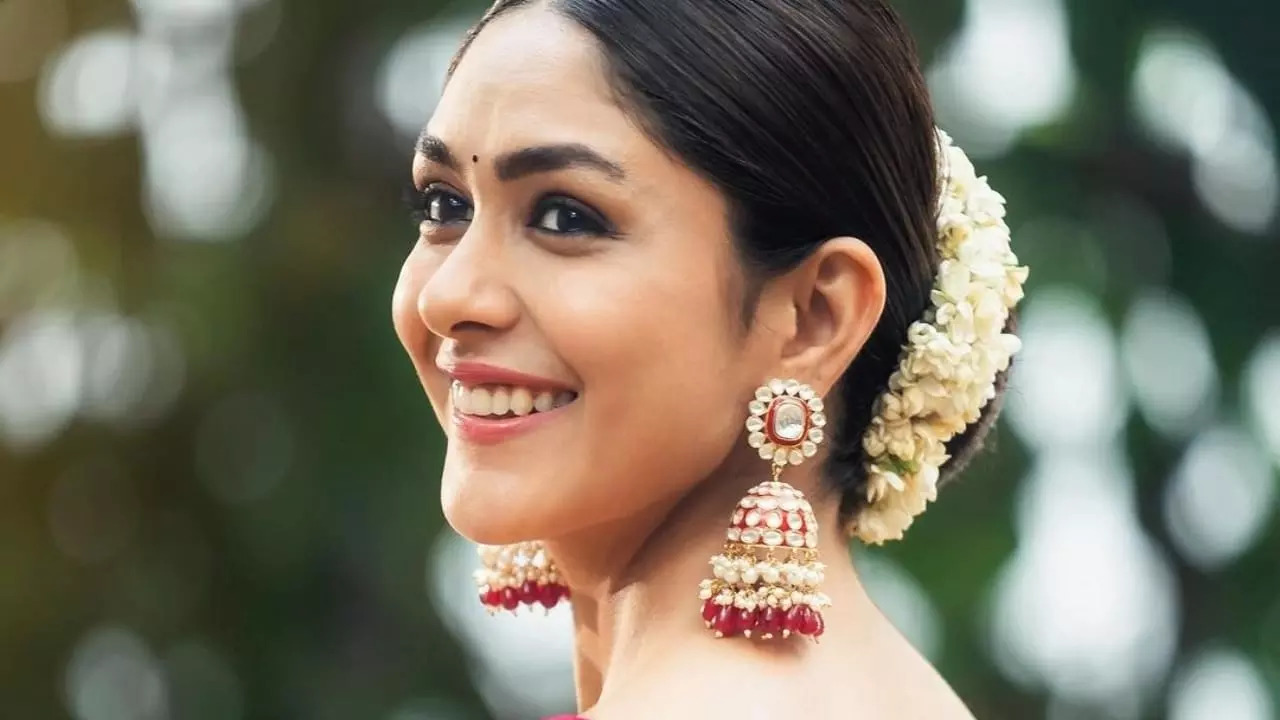 Mrunal Thakur On Hi Nanna Releasing In Same Month As Animal, Salaar And Dunki 'I Think It's The Best Way To End'