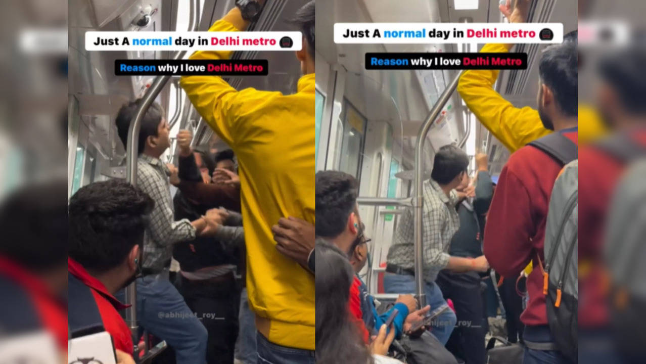 Another Normal Day in Delhi Metro: Viral Video Shows Two Men Fighting, Punching | WATCH