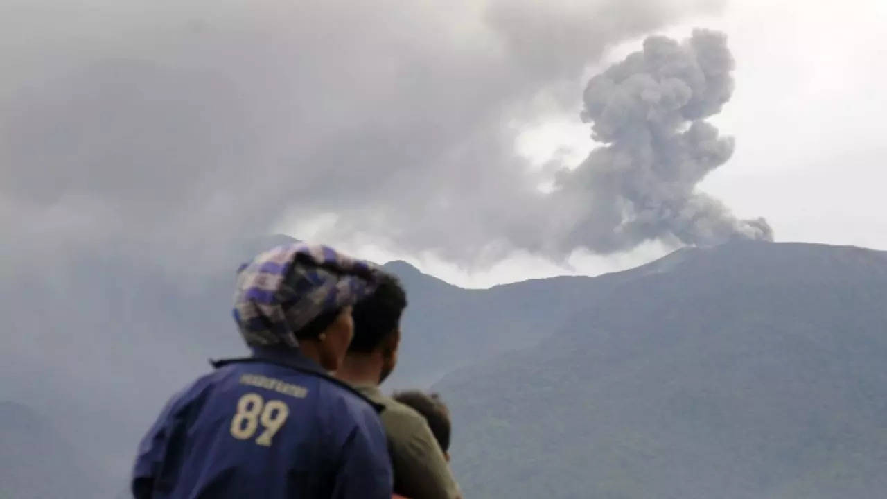 Indonesia volcano