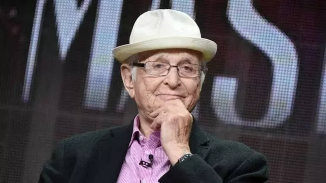 Norman Lear, Emmy-Winning Producer And Liberal Champion, Dies At 101