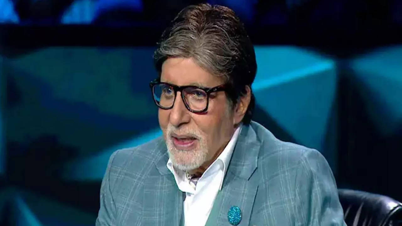 KBC 15: Pramod Bhaske Reveals He Proposed To Rashmika Mandanna; Big B Gives Him A Special Gift