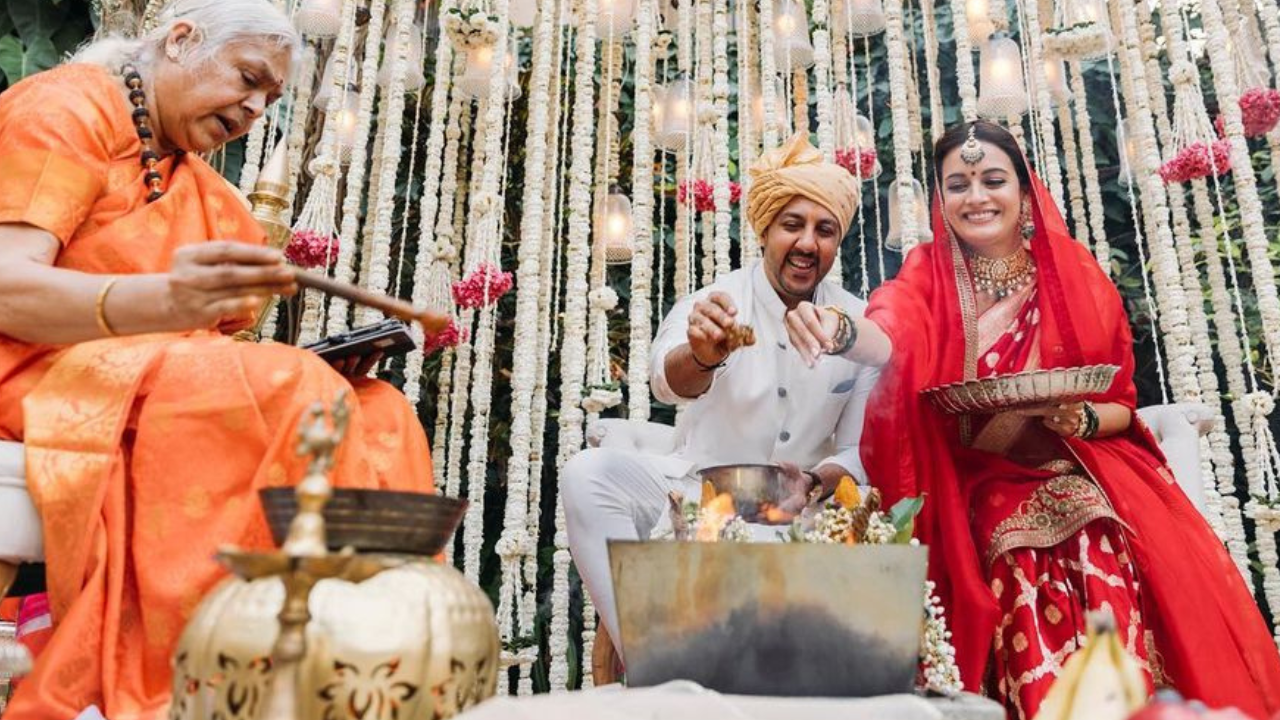 Happy Birthday Dia Mirza: How RHTDM Actress Broke Stereotypes During Her Wedding Ceremony With No Kanyadaan, Bidaai