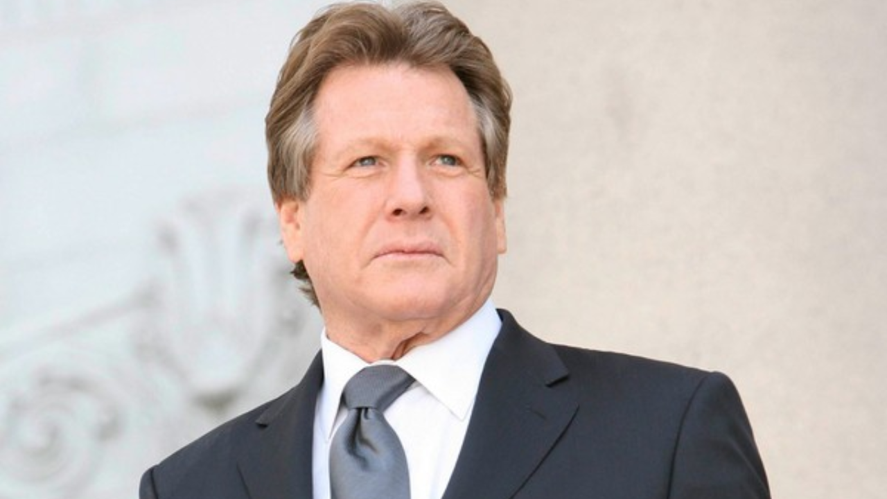 Ryan O'Neal, Love Story Star, Dies At 82