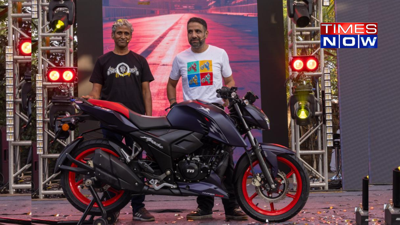 TVS Apache RTR 160 4V Launched For Rs 1.34 Lakh AT TVS Motosoul
