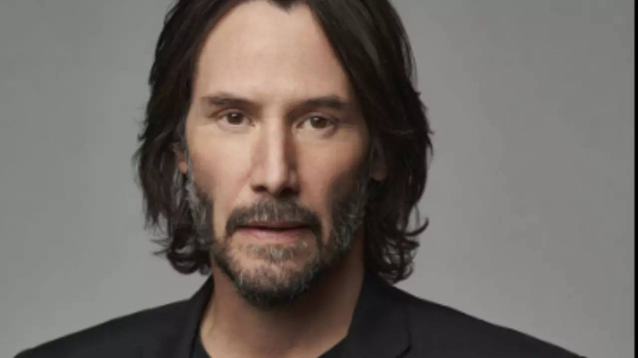 WHAT! Masked Burglars Steal Gun From Keanu Reeves’ $7M Hollywood Home