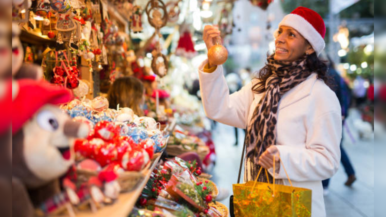 3 main markets in Mumbai for Christmas shopping