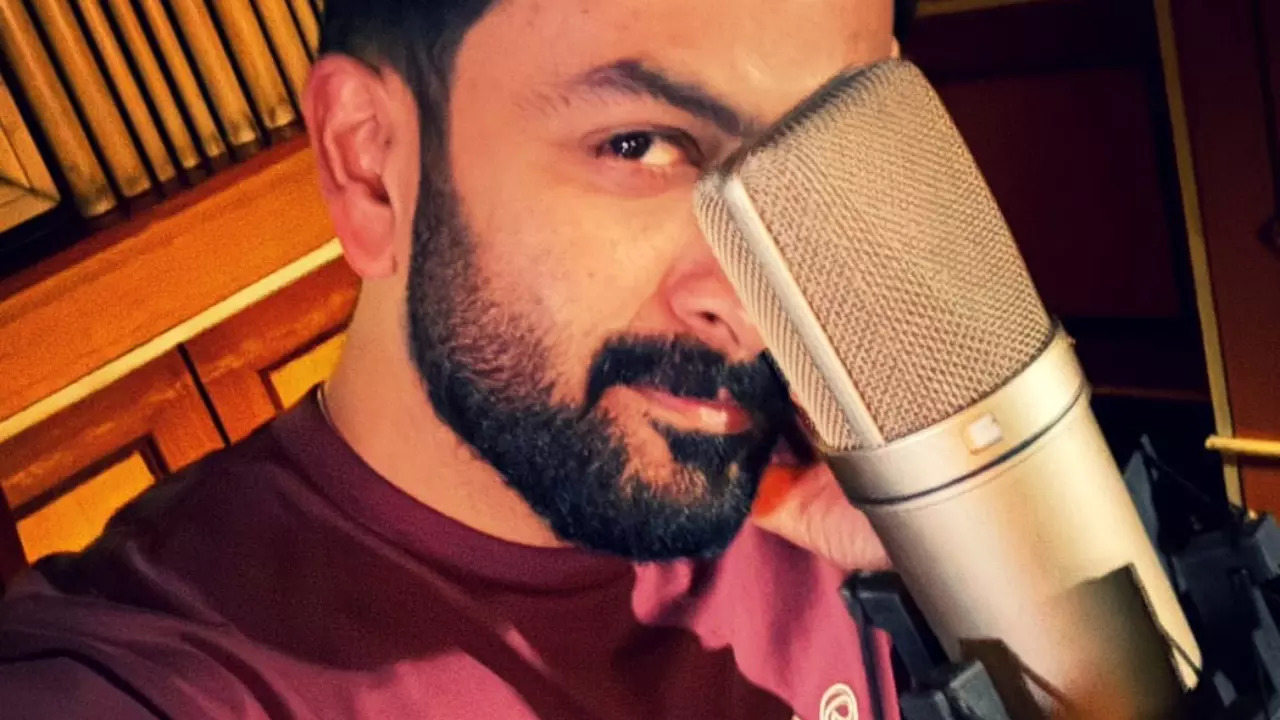 Prithviraj Sukumaran Completes Dubbing