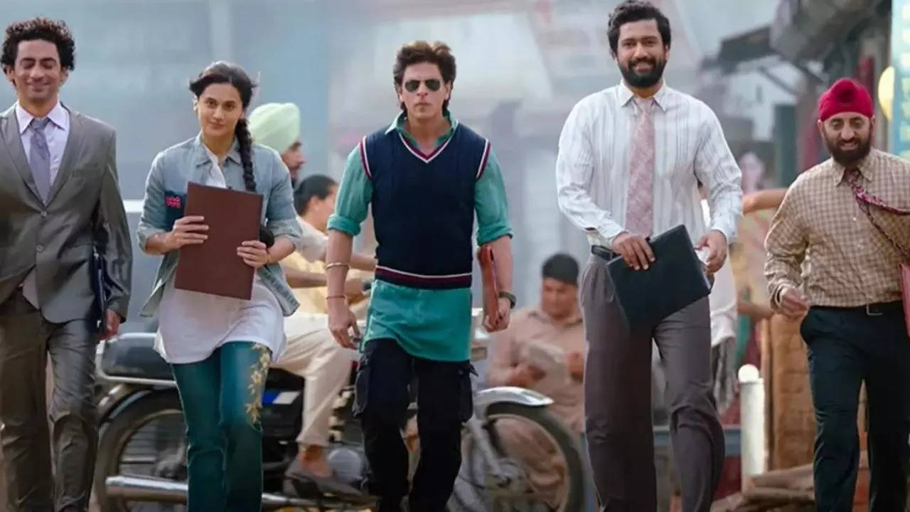 Shah Rukh Khan | Vicky Kaushal | Taapsee Panu | Anil Grover | Vikram Kochhar | Balli | Manu | Hardy | Sukhi | Buggu | Dunki | It's Review Time