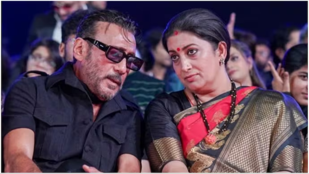 Jackie Shroff Advises Smriti Irani To Lose Weight; Netizens React