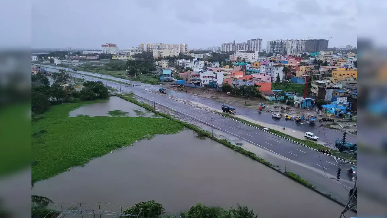 Rs 6,000 flood aid for all residents in Chennai