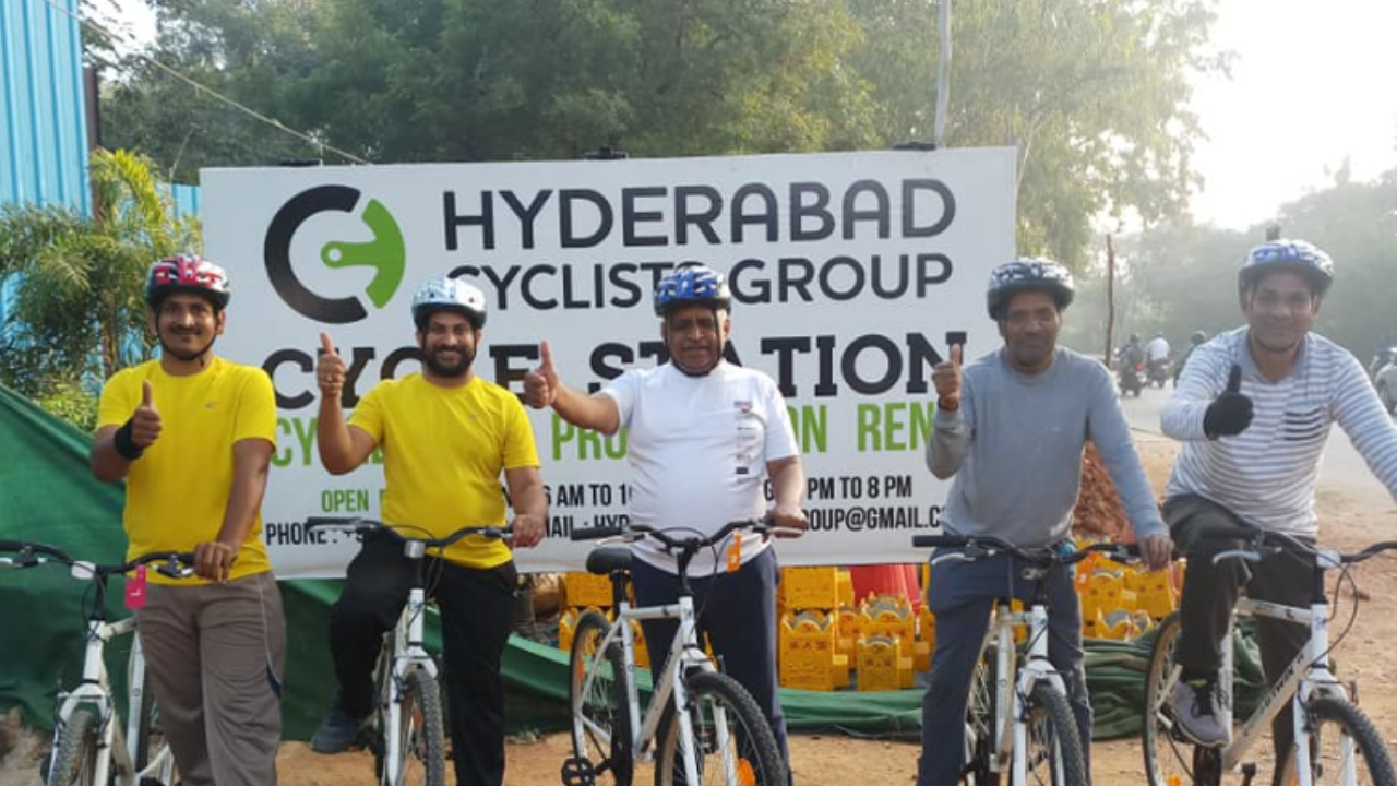 Kargil Se Kanniyakumari Hyderabad Cyclists Turn Kargil Vijay