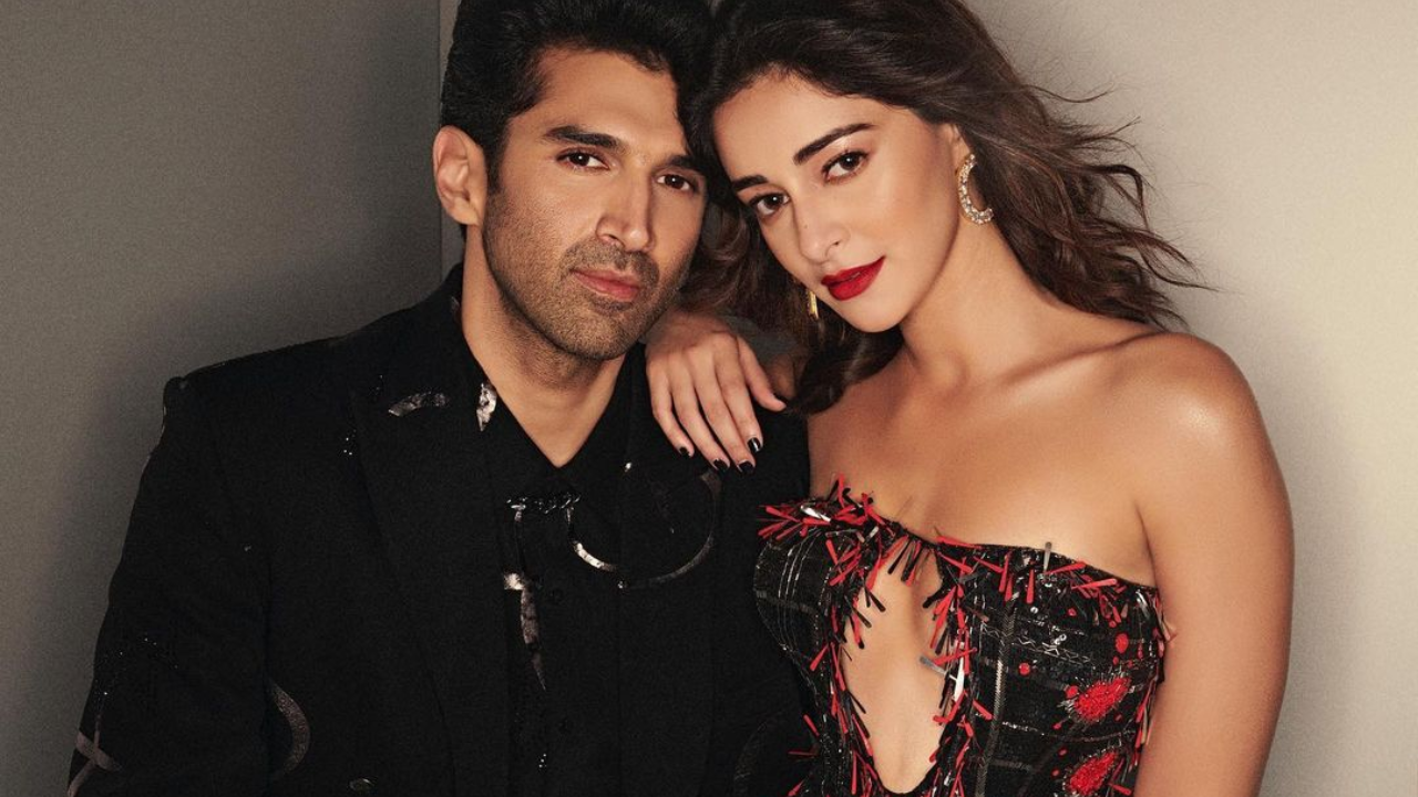 KWK 8: Aditya Roy Kapur Is In 'Situationship' With Ananya Panday, Says It Is 'Pure Joy, Bliss'