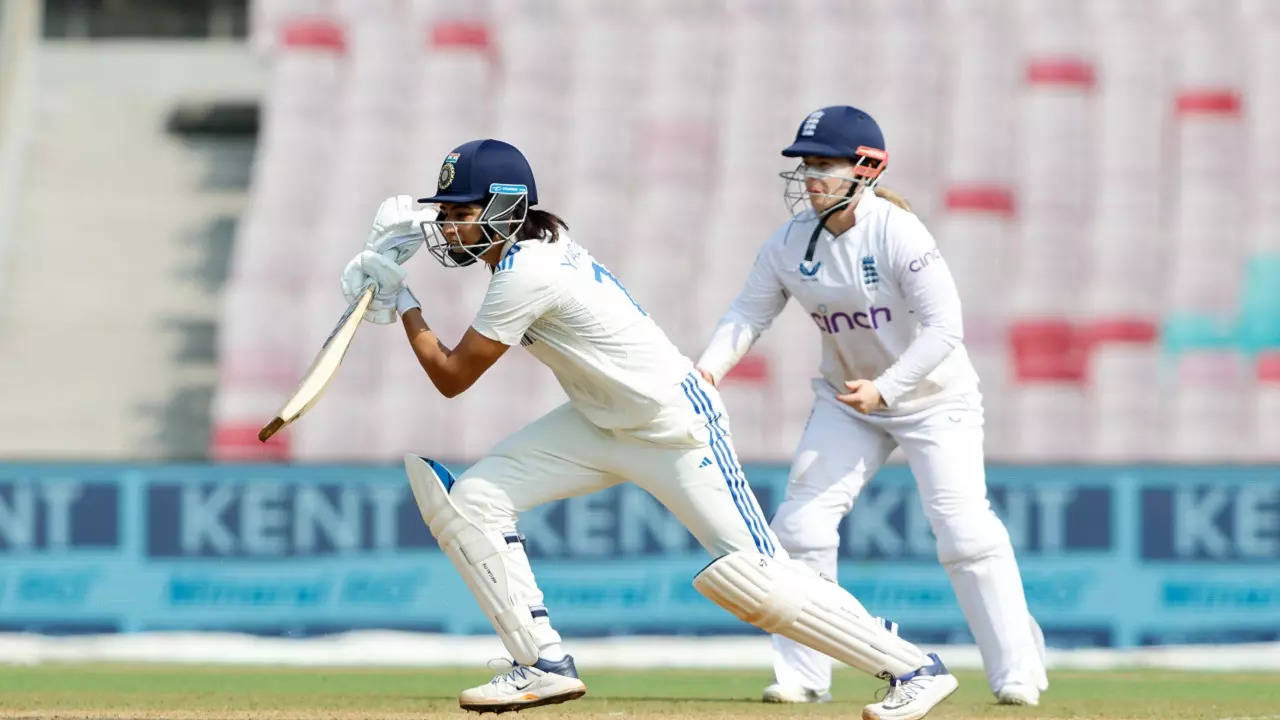 IND-W Vs ENG-W: India Become Second-Ever Women's Team To Score 400 In Single Day Of Test Match