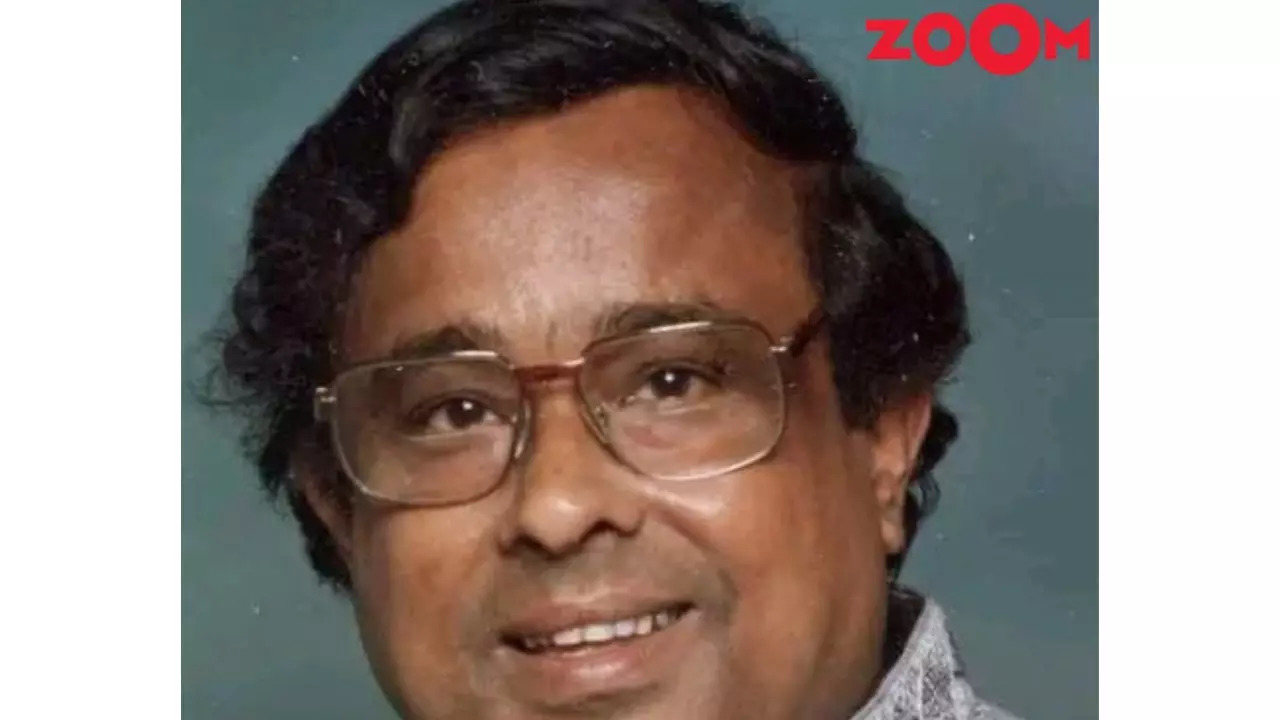 Singer Anup Ghosal Dies At 78