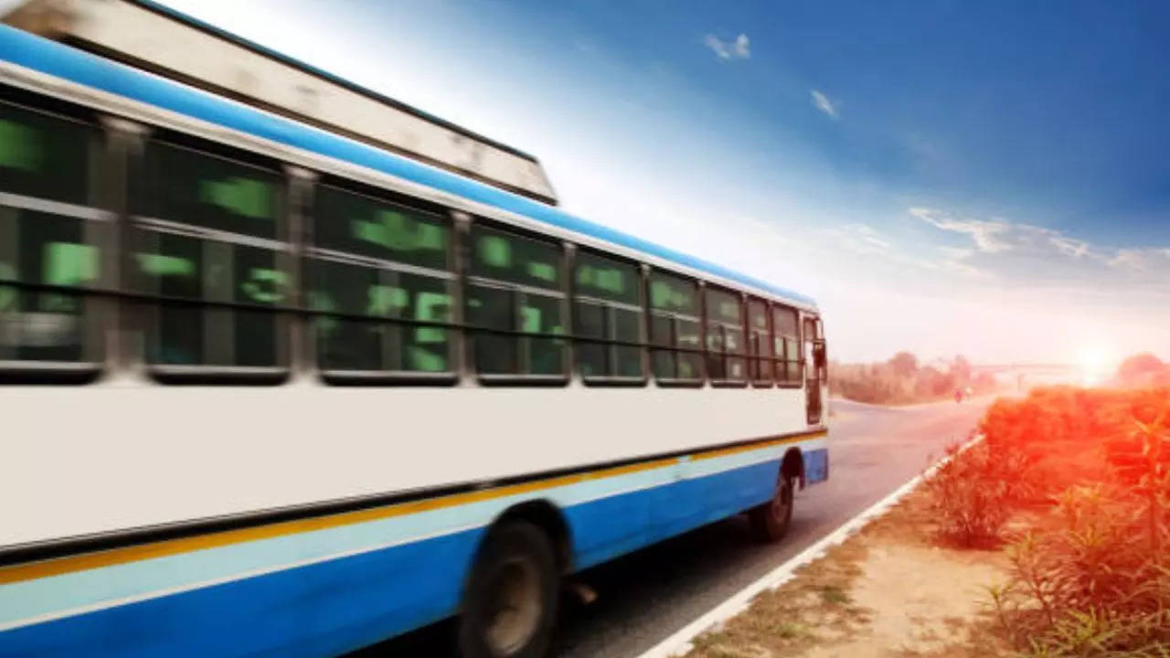 Pune Bus Travel