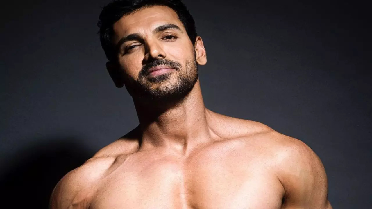 When John Abraham Was Left Bleeding By Creepy Female Fan Who 'Wanted His Skin In Her Nails'