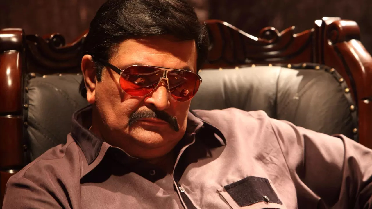 When Rishi Kapoor Met Don Dawood Ibrahim, Was Told 'If You Need Any Money, Feel Free To Ask'