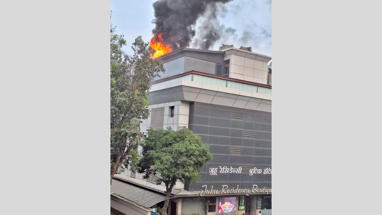 Fire Breaks Out At a Hotel In Mumbai's Juhu Area