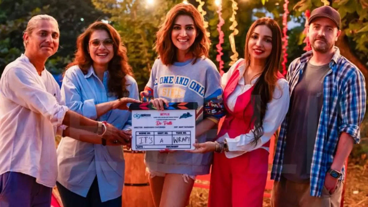 Kajol, Kriti Sanon Wrap Up Shoot Of OTT Thriller Do Patti | Web Series ...