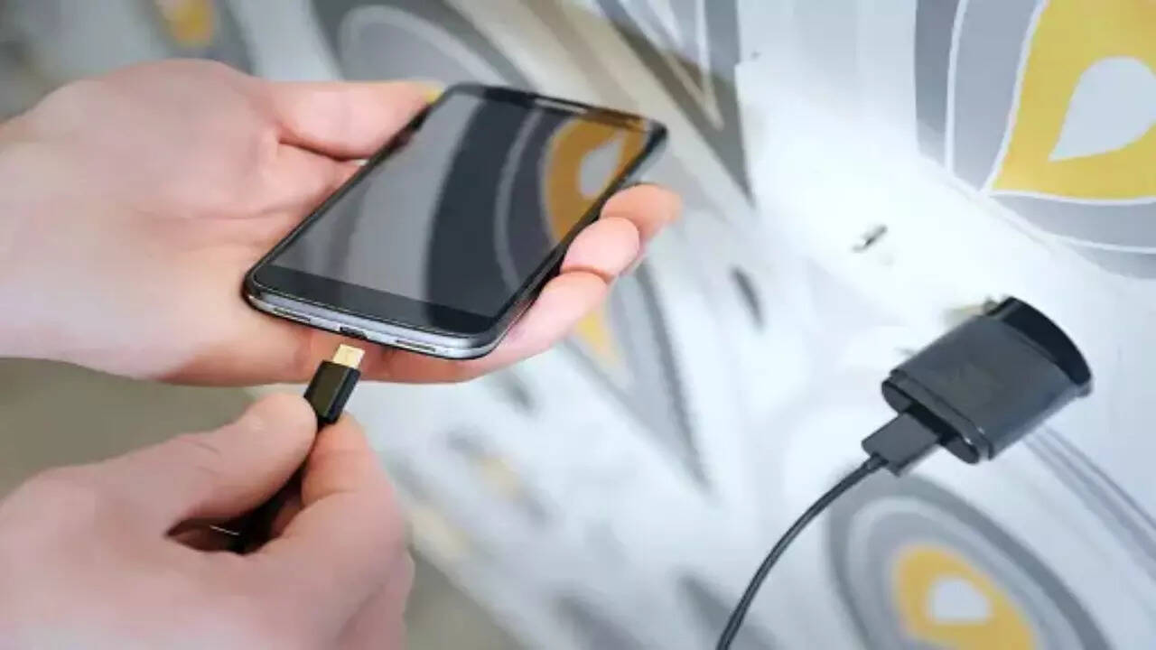 Your phone battery will last longer, stop these 3 mistakes from today.