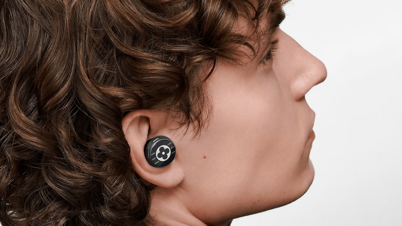 Vuitton earbuds online