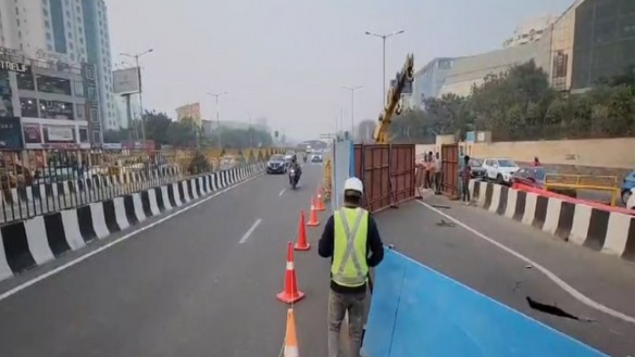 Portion of road on flyover collapses in Gurugram